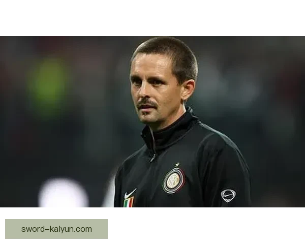 穆里尼奥进攻理念逐渐显现，球队表现稳健值得关注